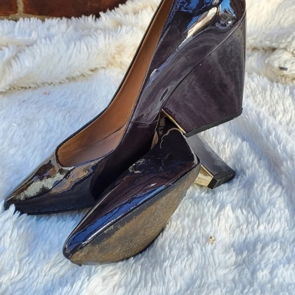 Pour la Victoire charcoal angled heel pumps 8.5 - Picture 5 of 12